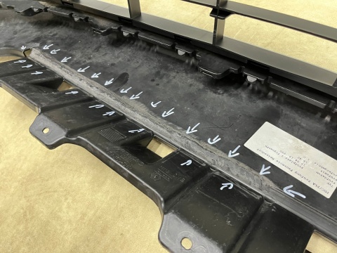 Zderzak przedni VW Tiguan 1 I 11-16r. Lift przód 6XPDC spryski 5N0807221K