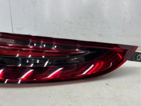 Lampa Porsche Panamera II 971 16-20r. PRAWA tylna w błotnik ORYGINALNA prawy tył Europa 971945092b