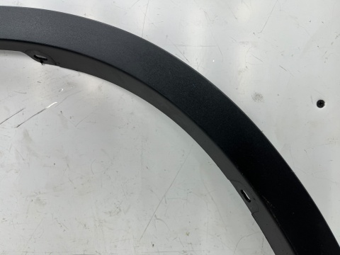 Listwa BMW X1 F48 15-22r. lewy przedni rant nadkola błotnika zderzaka nakładka lewy przód 7332337