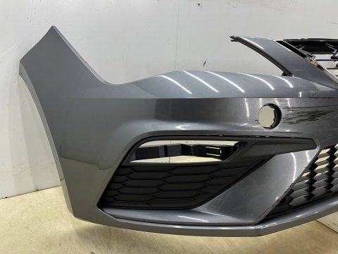 Zderzak przedni Seat Leon FR 3 III 17-20r. Lift przód 5F0807221AB