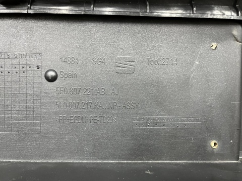 Zderzak przedni Seat Leon FR 3 III 17-20r. Lift przód 5F0807221AB