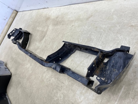 Zderzak tylny Mitsubishi L200 5 V 19-23r. Lift tył 6410D647ZZ