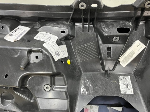 Klapa bagażnika Opel Grandland X 1 I 17-24r. YP00018477