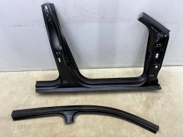 Poszycie Seat Leon 4 IV 5FE 20r.- prawy próg słupek A + B rama drzwi ćwiartka NOWA oryginalna 5fe809606e