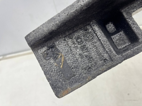 Absorber zderzaka VW Passat B6 05-10r. przednie wzmocnienie oryginalne styropian 3c0807248b