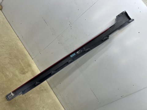 Nakładka progu VW Passat B8 14-23r. NOWA prawa listwa progowa prawy próg zewnętrzny 3G0853858