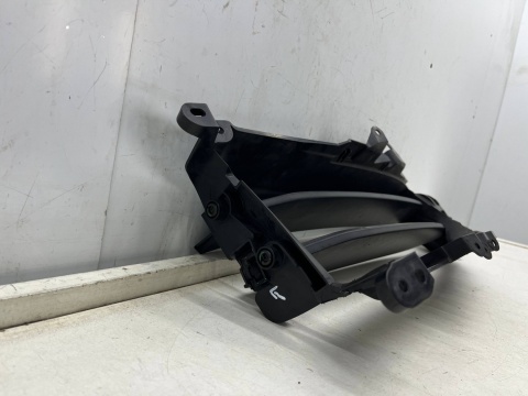 Osłona chłodnicy Porsche Taycan 9j Audi e-tron GT 19r.- PRAWA żaluzja roleta intercoolera kierownica wlot powietrza zderzaka