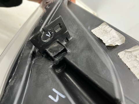 Lampa reflektor Ford Mustang 4 VI 14-17r. LED LEWA przednia lewy przód EU fr3b-13006-b fr3b-13006-c