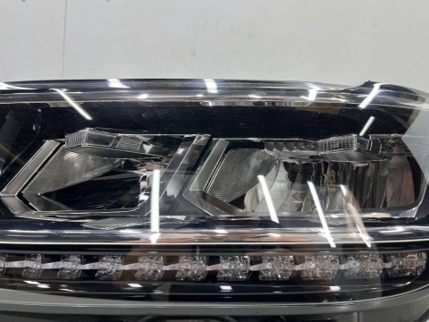 Lampa reflektor Listwa Vw Tiguan II 5na 16-20r. LEWA przednia FULL LED lewy przód 5nb941035d