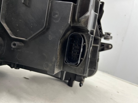 Lampa reflektor Listwa Vw Tiguan II 5na 16-20r. LEWA przednia FULL LED lewy przód 5nb941035d