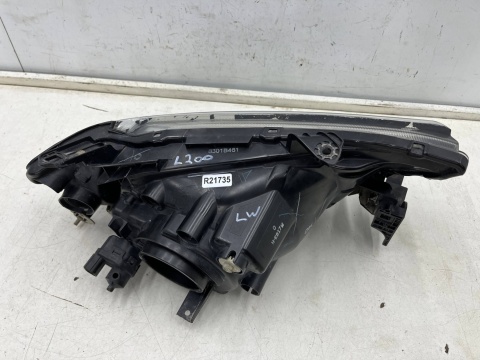 Lampa reflektor Mitsubishi L200 KA KB 05-10r. LEWA przednia H4 oryginalna lewy przód EU 8301b461