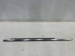 Listwa Audi Q5 I 8R 08-16r. NOWA lewa przednia listwa zgarniająca uszczelka zewnętrzna szyby drzwi CHROM lewy przód 8r0853283f