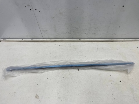 Listwa Mazda 3 IV BP 19r.- NOWA prawa przednia listwa zgarniająca uszczelka zewnętrzna drzwi prawy przód bdmt-50-640c
