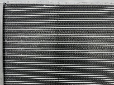 Chłodnica wody Hyundai i20 II GB 14-20r. 1.2b 1.4b benzyna 25310C8000