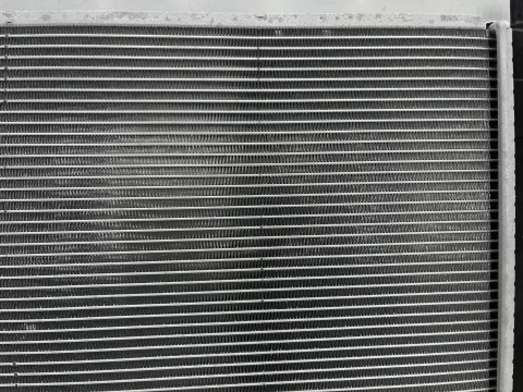 Chłodnica wody Hyundai i20 II GB 14-20r. 1.2b 1.4b benzyna 25310C8000