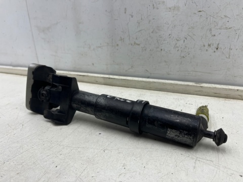 Dysza spryskiwaczy Mercedes w210 95-99r. przedlift lewa dysza spryskiwacza reflektora lampy lewej 2108200312