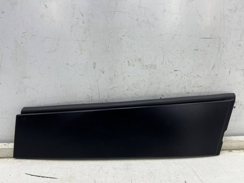 Listwa Mazda 3 III BM BN 13-18r. prawa tylna nakładka osłona słupka drzwi tylnych prawy tył bjs750m31