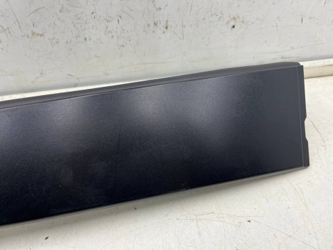 Listwa Mazda 3 III BM BN 13-18r. prawa tylna nakładka osłona słupka drzwi tylnych prawy tył bjs750m31