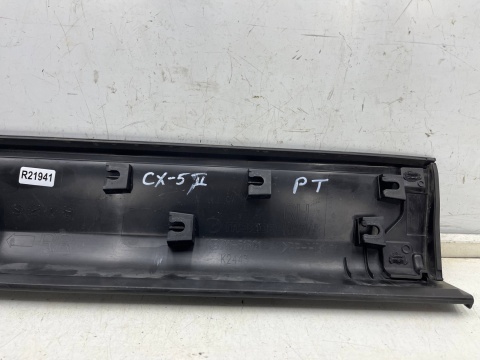 Listwa Mazda CX-5 II KF CX5 II 17r.- nakładka dolna drzwi prawych tylnych próg prawy tył kb7w-51rc1
