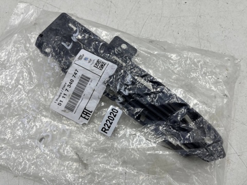 Listwa Mini One Cooper Cabrio F55 F56 F57 13-24r. NOWA lewa przednia nakładka atrapy listewka kosz na PDC zderzaka przedniego