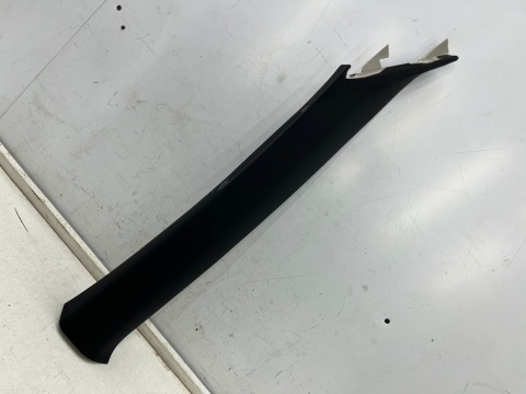 Plastik Mazda 3 IV BP 19r.- prawa osłona słupka szyby przedniej poszycie tapicerka prawy przód