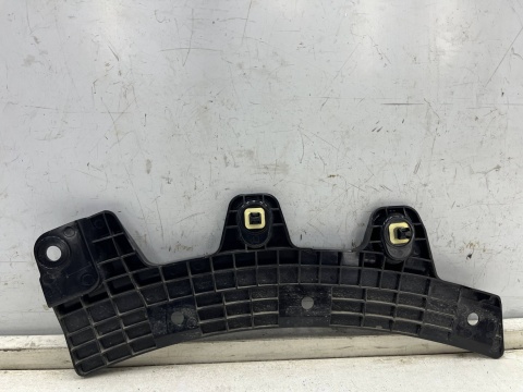 Ślizg Mazda CX-30 CX30 2019r.- lewe tylne mocowanie zderzaka wspornik błotnika lewy tył dgh951u40