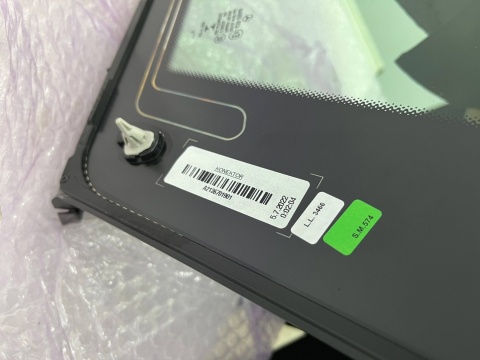 Szyba boczna Mercedes w213 KOMBI AMG E-klasa 16-23r. NOWA lewa tylna karoseryjna ANTENA jasna CZARNA RAMKA lewy tył oryginalna