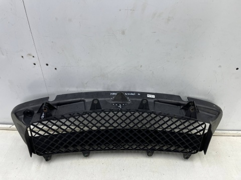 Osłona chłodnicy Maserati Ghibli 13-24r. kierownica powietrza pasa przedniego wlot atrapy kratka tylna