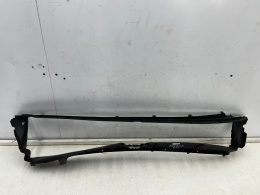 Osłona chłodnicy Porsche Panamera II 971 16-20r. kierownica powietrza żaluzji pasa przedniego ramka wlot atrapy 971121710g