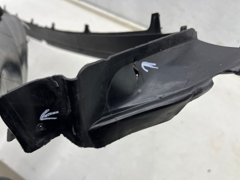 Osłona chłodnicy Porsche Panamera II 971 16-20r. kierownica powietrza żaluzji pasa przedniego ramka wlot atrapy 971121710g