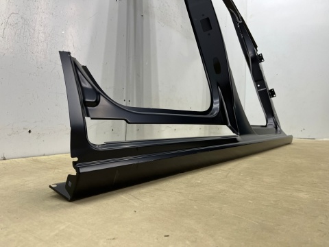 Poszycie VW Caddy 4 IV 2k Ford Connect MK3 20r.- prawy słupek przedni szyby rama drzwi bok poszycie dach próg ĆWIARTKA NOWY