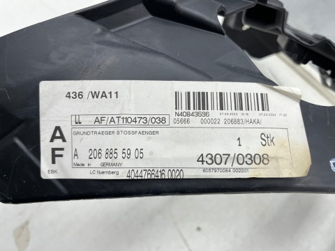 Ślizg Mercedes w206 C-klasa 21r.- NOWE lewe przednie mocowanie zderzaka wspornik uchwyt lewy przód NOWY ORYGINALNY a2068855905