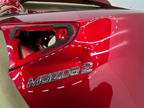 Klapa bagażnika Mazda 2 III DJ 14r.-