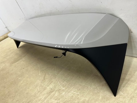 Spoiler Porsche Cayenne III 9y 17r.- kolor M9A lotka na dach klapy bagażnika 9y0827937