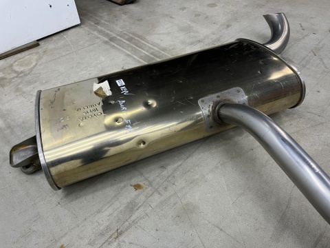 Wydech Toyota Auris 2 II E18 12-18r. 1.8 Hybrid NOWY tłumik końcowy oryginalny 17430-0T201