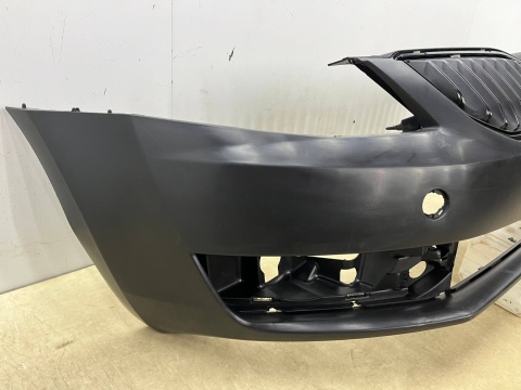 Zderzak przedni Skoda Octavia 3 III 12-16r. Przedlift przód 5E0807221 zamiennik