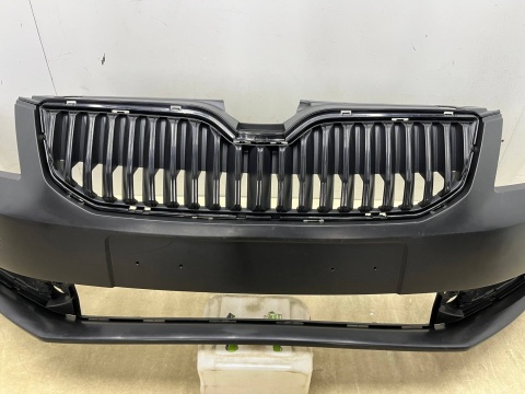 Zderzak przedni Skoda Octavia 3 III 12-16r. Przedlift przód 5E0807221 zamiennik