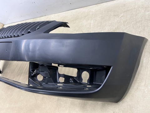 Zderzak przedni Skoda Octavia 3 III 12-16r. Przedlift przód 5E0807221 zamiennik