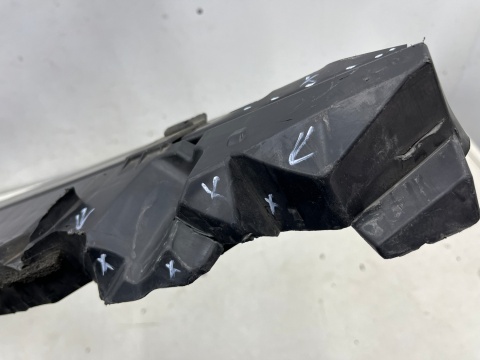 Belka zderzaka Toyota Corolla E21 XII 18r.- przednie DOLNE wzmocnienie chłodnic + absorber plastikowy 52618-02180