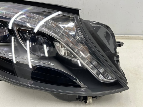 Lampa reflektor Mercedes W222 S-klasa 13-17r. PRAWA przednia LED INTELLIGENT Light System oryginalna EU prawy przód a2228201159