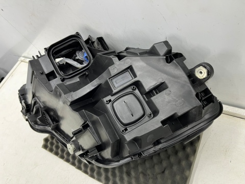 Lampa reflektor Mercedes W222 S-klasa 13-17r. PRAWA przednia LED INTELLIGENT Light System oryginalna EU prawy przód a2228201159