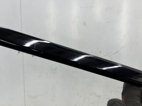 Listwa Polestar 2 20r.- prawa tylna listewka ozdobna nakładki ramki drzwi prawy tył 31689573