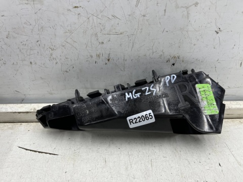 Ślizg MG ZS VS 2017r.- prawe przednie mocowanie zderzaka wspornik prawy przód 11026368 zs11emce