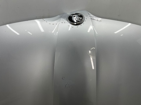 Maska Skoda Superb 3 III 15-24r. pokrywa silnika 3V0823155A