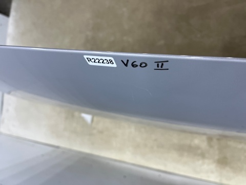 Maska Volvo V60 2 II S60 3 III 18r.- pokrywa silnika 31468159