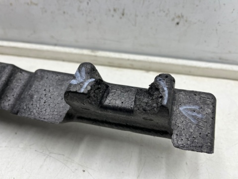 Absorber zderzaka MG ZS EV lift 21r.- tylny środkowy styropian wkład piankowy pod zderzak tył 10694837