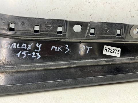 Listwa Ford Galaxy MK3 14-23r. prawa tylna nakładka osłona słupka drzwi tylnych prawy tył