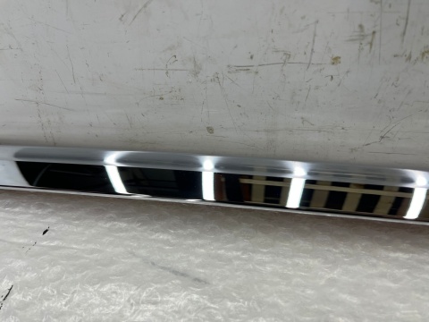 Listwa Listwa Vw Tiguan II 5na 2016r.-  NOWY prawy przedni chrom ozdobny dolnej listwy drzwi prawy przód 5na853332a