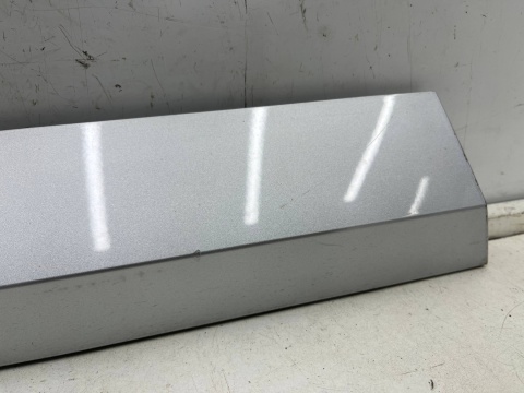 Listwa Skoda Superb 3 III sedan kombi 15-24r. lewa przednia listwa dolna drzwi lewy przód 3v0853293