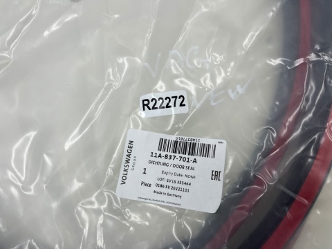 Uszczelka VW ID.4 ID.5 Audi A6 C8 Q4 Etron Q2 A8 D5 A3 8Y NOWA OE NOWA OE guma drzwi 11a837701a